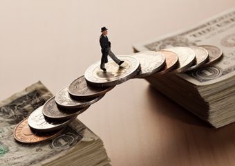 乘政策东风，做深做实助贷业务